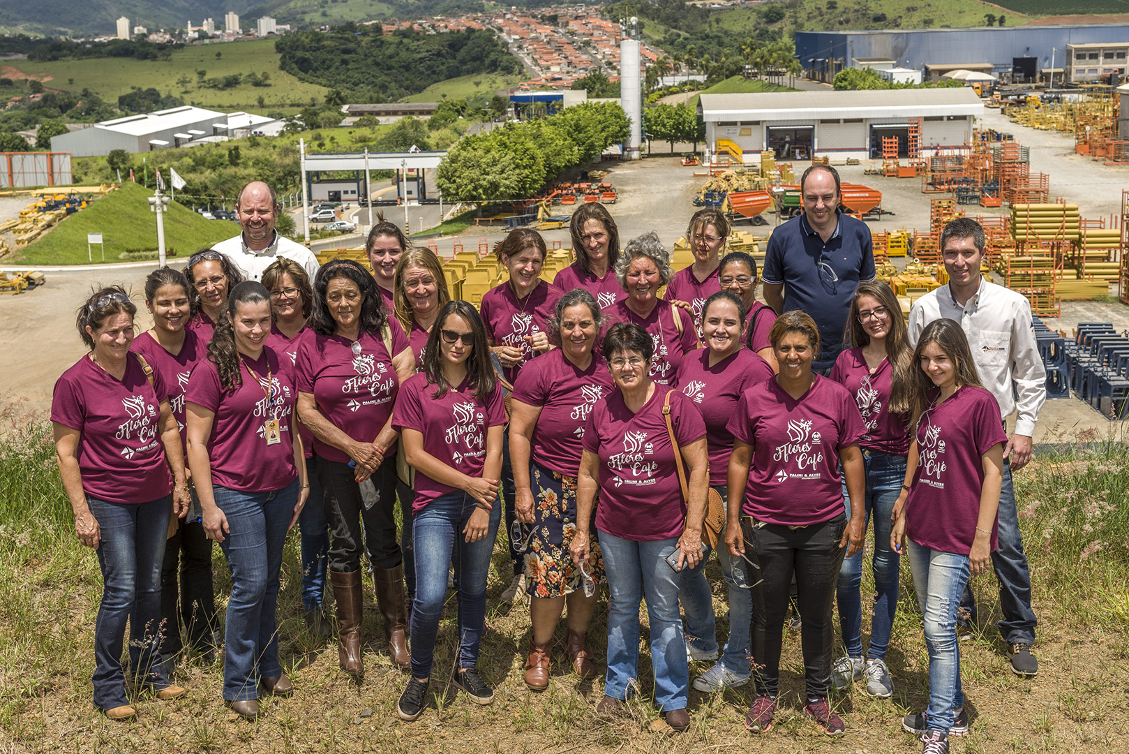 Flores do Café visitam a Palini & Alves